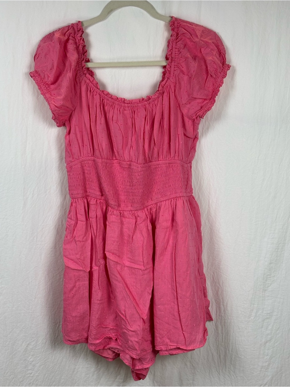 Hollister women’s XL long Pink Short Sleeve Smocked Waist romper jumper